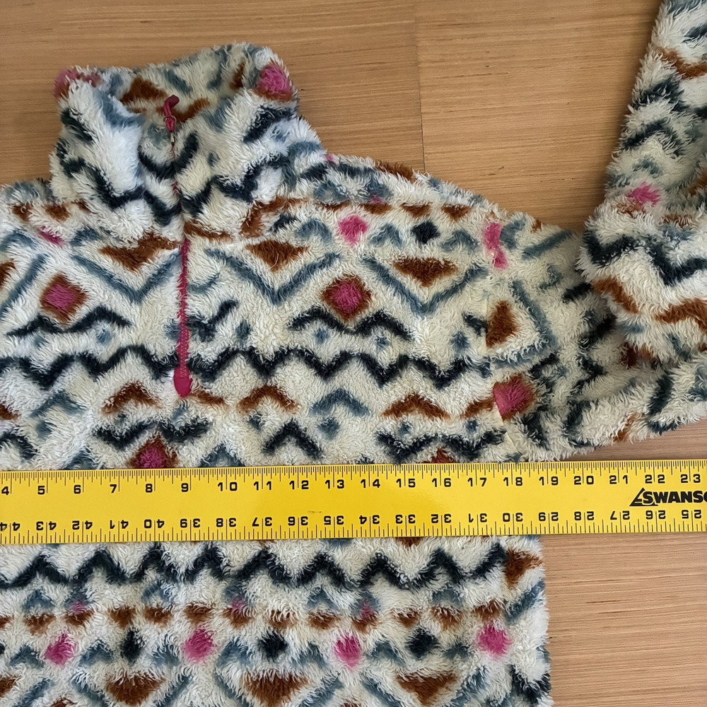 Eddie Bauer Women's Size XS 1/4 Zip Faux Fur Pullover Aztec Design Fuzzy Sweater - Picture 4 of 16